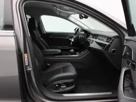 Audi A8 thumbnail 10