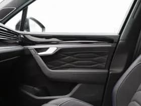 Volkswagen Touareg 3.0 TSi eHybrid 463 Pk 4MOTION R-Line thumbnail 49