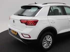 Volkswagen T-Roc 1.0 TSi 110 Pk Life Business thumbnail 16