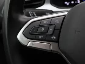 Volkswagen T-Roc 1.0 TSi 110 Pk Life Business thumbnail 21