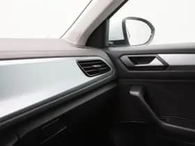 Volkswagen T-Roc 1.0 TSi 110 Pk Life Business thumbnail 28