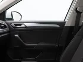 Volkswagen T-Roc 1.0 TSi 110 Pk Life Business thumbnail 29