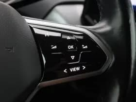 Volkswagen ID.4 First 77 kWh thumbnail 22