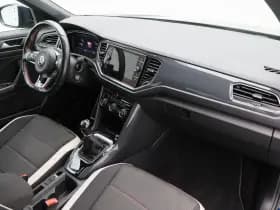 Volkswagen T-Roc 1.5 TSi 150 Pk Sport thumbnail 36