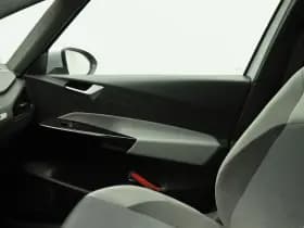 Volkswagen ID.3 First Plus 58 kWh 204 Pk Automaat thumbnail 32