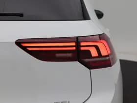 Volkswagen Golf 1.5 eTSi 115 Pk Automaat Life Edition thumbnail 14