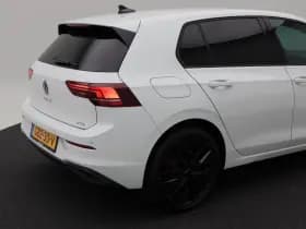 Volkswagen Golf 1.5 eTSi 115 Pk Automaat Life Edition thumbnail 18