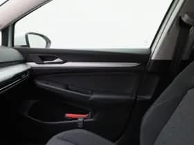 Volkswagen Golf 1.5 eTSi 115 Pk Automaat Life Edition thumbnail 29