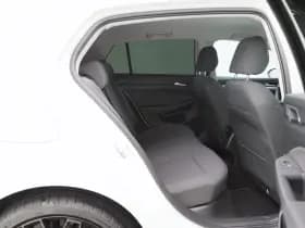 Volkswagen Golf 1.5 eTSi 115 Pk Automaat Life Edition thumbnail 32