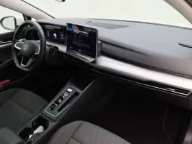 Volkswagen Golf 1.5 eTSi 115 Pk Automaat Life Edition thumbnail 33