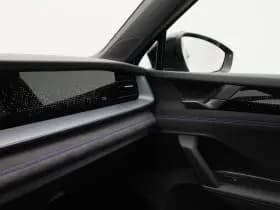 Volkswagen Tayron 1.5 eHybrid 272 Pk Automaat R-Line Edition thumbnail 38