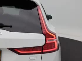 Volvo V60 2.0 T6 340 Pk Automaat Recharge AWD R-Design thumbnail 15