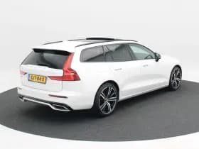 Volvo V60 2.0 T6 340 Pk Automaat Recharge AWD R-Design thumbnail 3