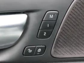 Volvo V60 2.0 T6 340 Pk Automaat Recharge AWD R-Design thumbnail 22