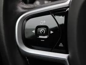 Volvo V60 2.0 T6 340 Pk Automaat Recharge AWD R-Design thumbnail 25