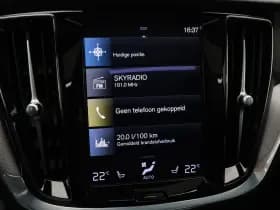 Volvo V60 2.0 T6 340 Pk Automaat Recharge AWD R-Design thumbnail 27