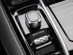 Volvo V60 2.0 T6 340 Pk Automaat Recharge AWD R-Design thumbnail 31