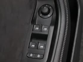 Skoda Superb Combi 1.4 TSi 218 Pk Automaat iV Sportline Business thumbnail 25