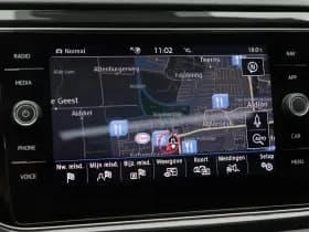 Volkswagen T-Roc 1.5 TSi 150 Pk Automaat Sport Business R-Line thumbnail 26