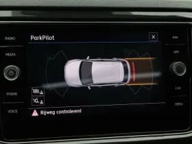 Volkswagen T-Roc 1.5 TSi 150 Pk Automaat Sport Business R-Line thumbnail 27