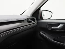 Ford Kuga 2.5 PHEV Vignale thumbnail 31