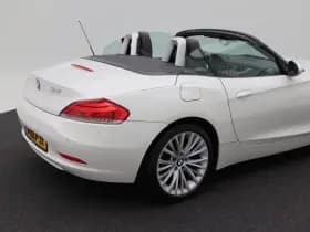 BMW Z4 Roadster sDrive18i Executive 157 Pk thumbnail 16