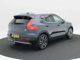 Volvo XC40 1.5 T5 Recharge Inscription 263 Pk thumbnail 2