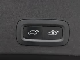 Volvo XC40 1.5 T5 Recharge Inscription 263 Pk thumbnail 16