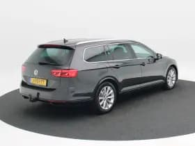 Volkswagen Passat thumbnail 2