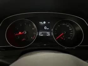Volkswagen Passat thumbnail 20