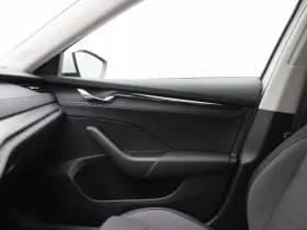 Skoda Octavia Combi 1.4 TSI iV PHEV Business Edition thumbnail 26