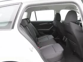 Skoda Octavia Combi 1.4 TSI iV PHEV Business Edition thumbnail 30