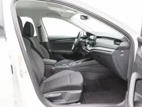 Skoda Octavia Combi 1.4 TSI iV PHEV Business Edition thumbnail 32