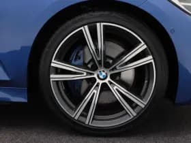 BMW 3-serie 330i Executive Edition 259 Pk Automaat thumbnail 13