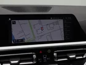 BMW 3-serie 330i Executive Edition 259 Pk Automaat thumbnail 27