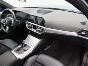 BMW 3-serie 330i Executive Edition 259 Pk Automaat thumbnail 40