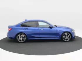 BMW 3-serie 330i Executive Edition 259 Pk Automaat thumbnail 6