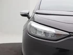 Volkswagen ID.3 First 58 kWh 204 Pk Automaat thumbnail 9