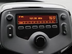 Peugeot 108 1.0 e-VTi Style thumbnail 20