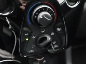 Peugeot 108 1.0 e-VTi Style thumbnail 21