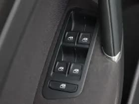 Volkswagen Golf 1.0 TSi Comfortline 115 Pk thumbnail 19