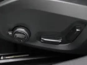 Volvo V60 2.0 B3 R-Design 163 Pk Automaat thumbnail 21