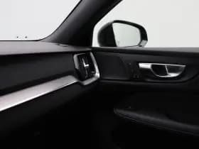 Volvo V60 2.0 B3 R-Design 163 Pk Automaat thumbnail 31