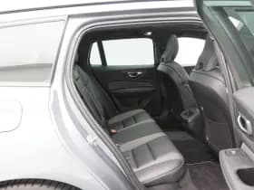 Volvo V60 2.0 B3 R-Design 163 Pk Automaat thumbnail 38