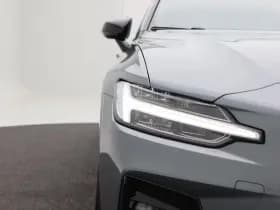 Volvo V60 2.0 B3 R-Design 163 Pk Automaat thumbnail 10