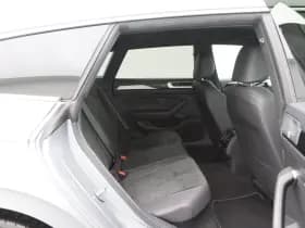 Volkswagen Arteon Shooting Brake 2.0 TSi R-Line Business+ 190 Pk Automaat thumbnail 33