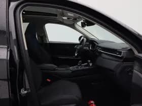 Lynk & Co 01 1.5 PHEV 262 Pk Automaat thumbnail 14