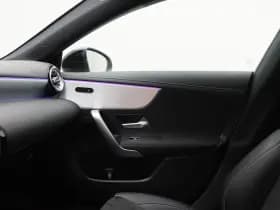 Mercedes-Benz CLA-klasse Shooting Brake Automaat 250 e thumbnail 28