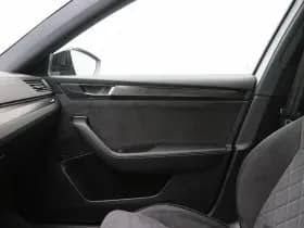 Skoda Superb Combi 1.4 TSi iV 218 Pk Automaat Sportline Business thumbnail 39