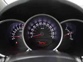 Kia Venga 1.4 CVVT Summer Edition thumbnail 21